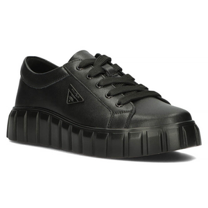 Leather sneakers Filippo DP4670/23 BK black