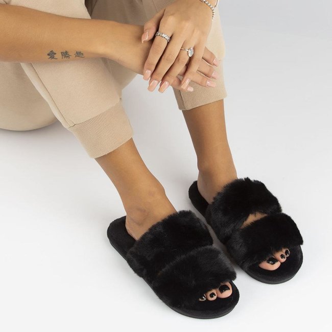 Fur slippers Black YL-60