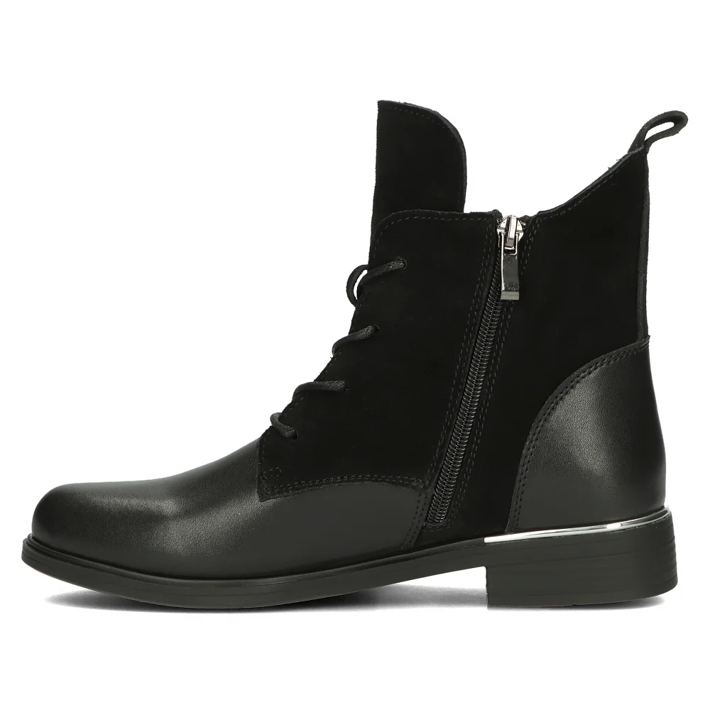 Leather ankle boots Filippo DBT4749/24 BK black