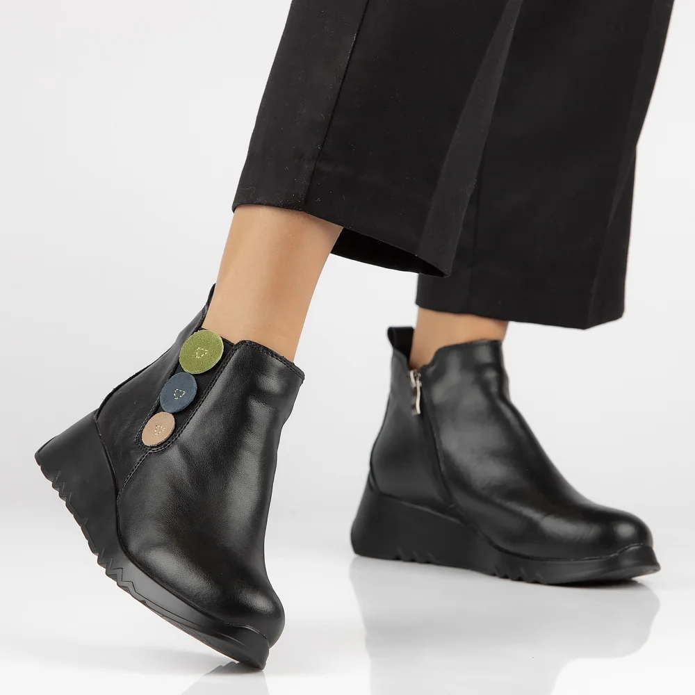 Leather ankle boots Filippo DBT4911/23 BK black