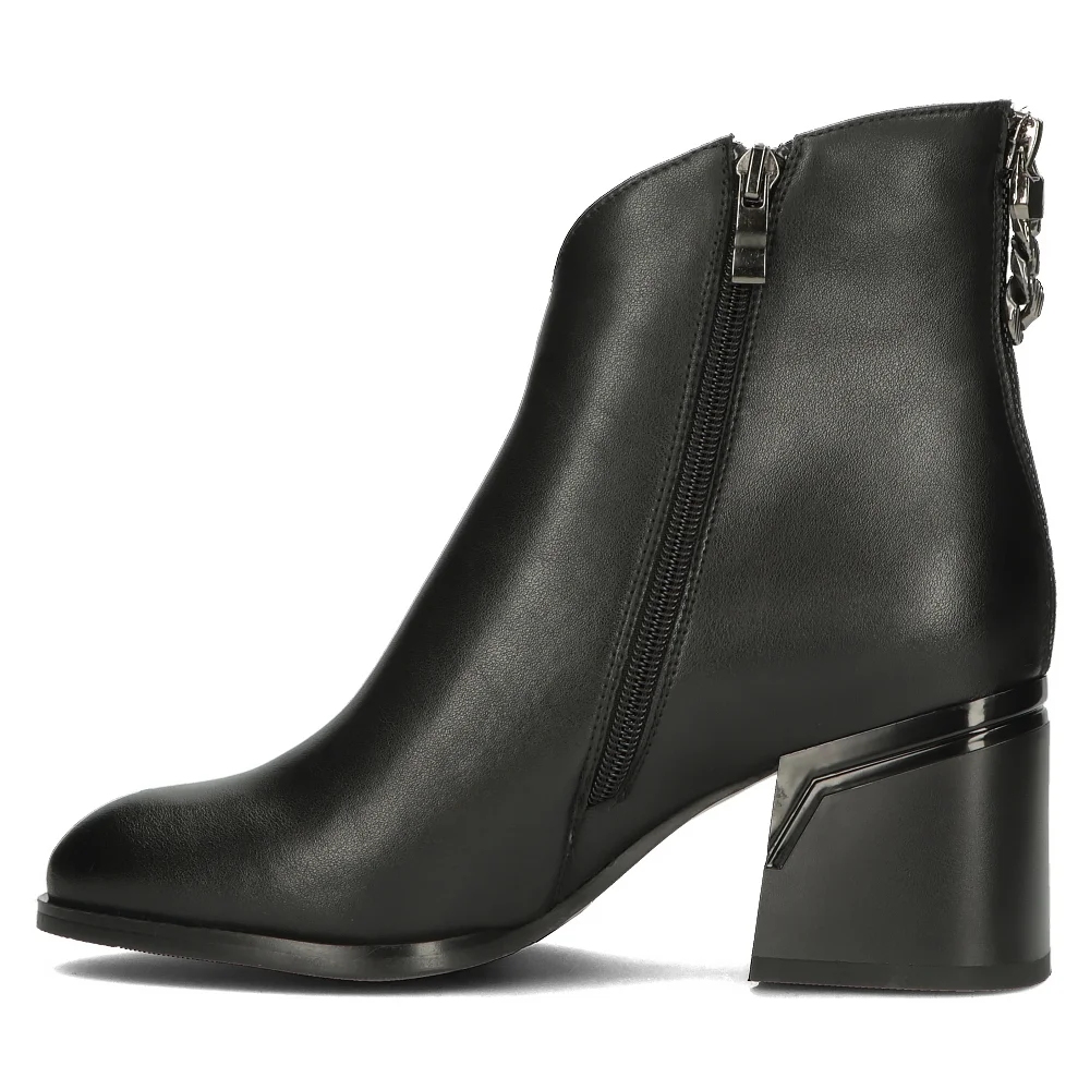 Leather ankle boots Filippo DBT6004/23 BK black