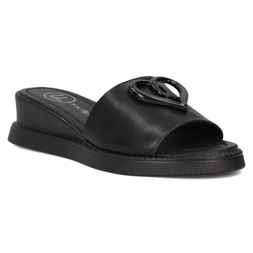 Leather flip-flops Filippo DK6068/24 BK black