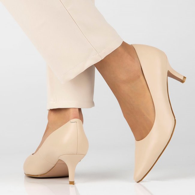 Leather pumps Filippo DP4426/23 BE beige