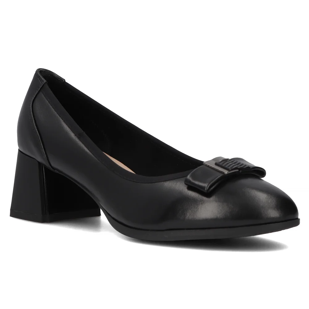 Leather pumps Filippo DP6178/24 BK black