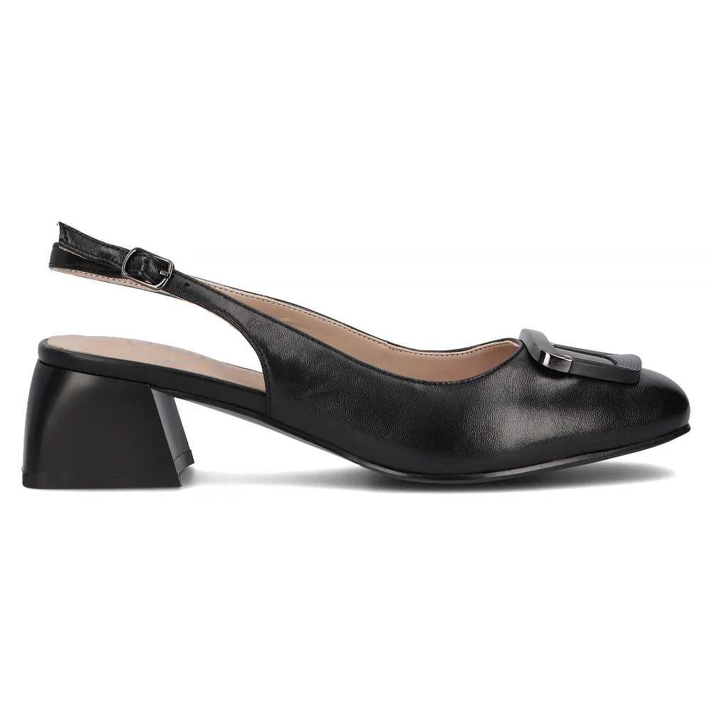 Leather pumps Filippo DP6183/24 BK black