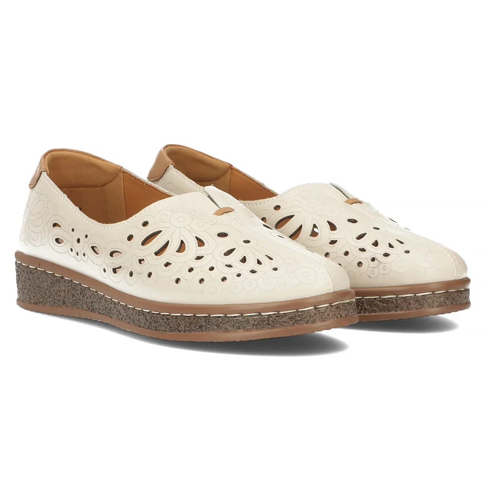 Leather shoes Filippo DP6235/24 BE beige