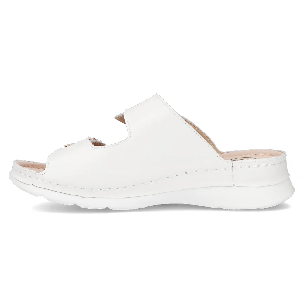 Leather slippers Filippo DK6020/24 WH white