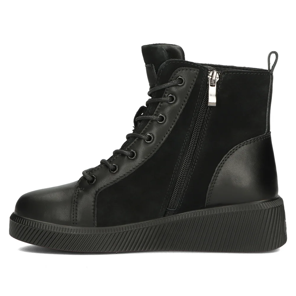 Leather sneakers DBT4776/23 BK black