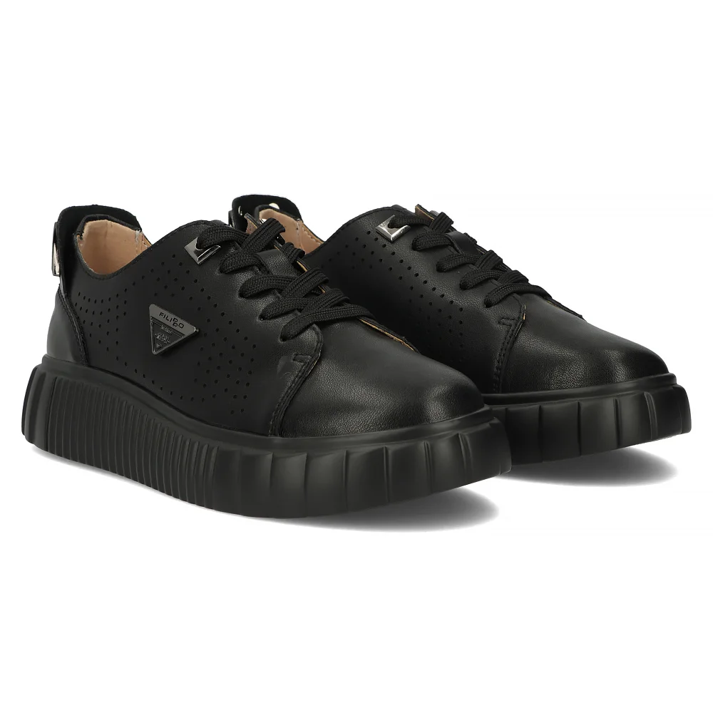 Leather sneakers Filippo DP6120/24 BK black