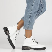 Leather ankle boots Filippo DBT4173/22 WH white