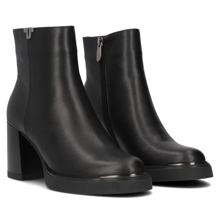 Leather ankle boots Filippo DBT6417/24 BK black