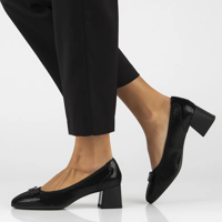 Leather pumps Filippo DP6178/24 BK PT black