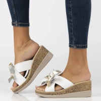 Leather flip-flops Filippo DK7039/25 WH white