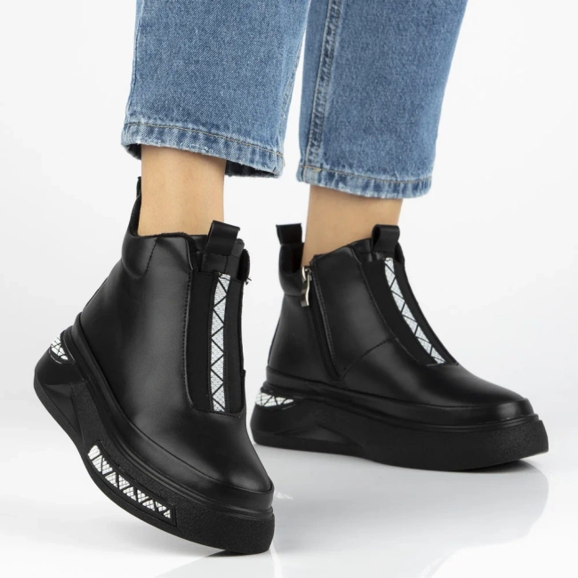 Leather ankle boots Filippo DBT7277/25 BK black