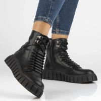 Leather ankle boots Filippo DBT6312/25 BK black