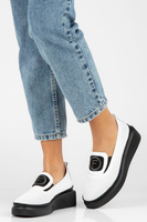 Leather shoes Filippo DP4572/23 WH white