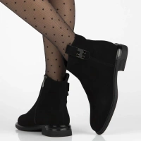 Leather ankle boots Filippo DBT7379/25 BK black