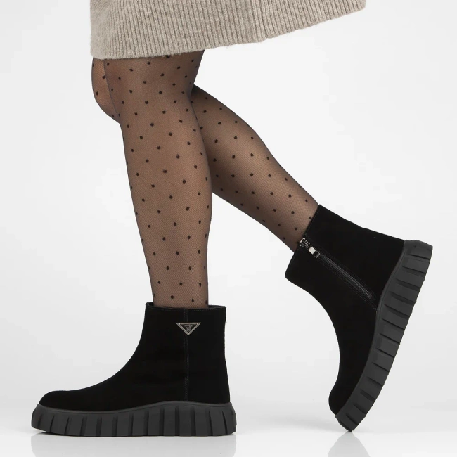 Leather ankle boots Filippo DBT6301/25 BK black