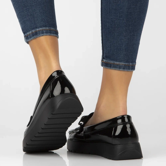 Skórzane mokasyny Filippo DP7056/25 BK L czarne