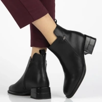 Leather ankle boots Filippo DBT7200/25 BK black