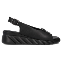 Skórzane sandały na koturnie Filippo DS7011/25 BK czarne