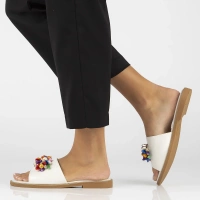 Klapki Filippo DK6233/25 WH białe