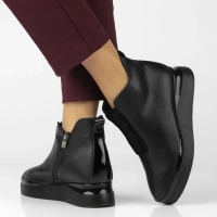 Leather ankle boots Filippo DBT7394/25 BK black