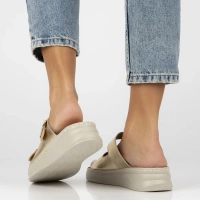 Skórzane klapki Filippo DK7044/25 GO złote