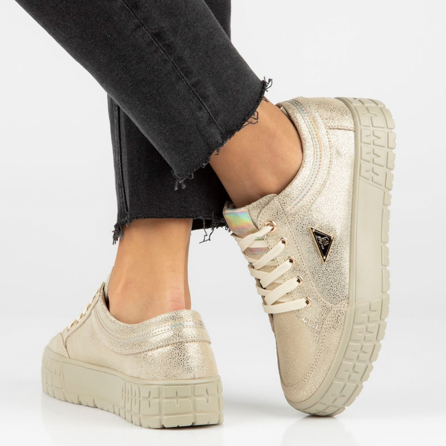 Leather shoes FILIPPO  DP4245/23 GO gold