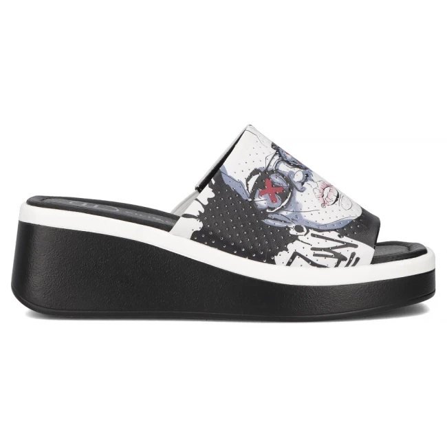 Skórzane klapki Filippo DK6820/25 WH białe