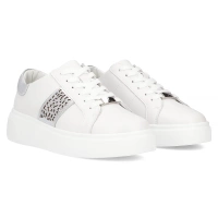 Skórzane sneakersy Filippo DP6824/25 WH białe