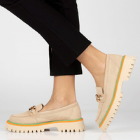 Skórzane półbuty na platformie Filippo DP4589/23 BE beżowe