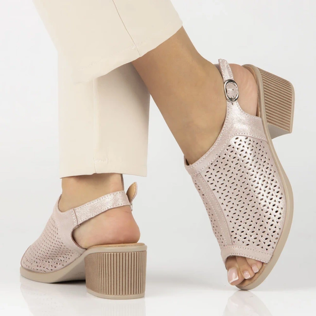 Skórzane sandały Filippo DS4475/24 PI różowe