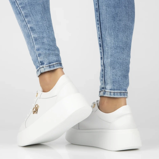 Skórzane sneakersy Filippo DP6058/25 WH H białe