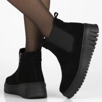 Skórzane botki na platformie Filippo DBT7279/25 BK czarne