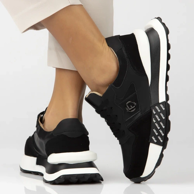 Leather sneakers Filippo DP6762/25 BK black