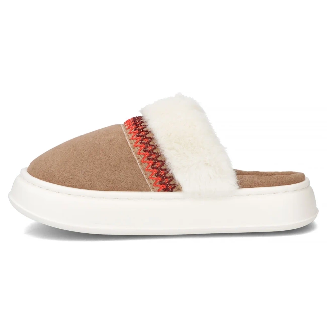 Kapcie Filippo DK7477/25 BR brązowe