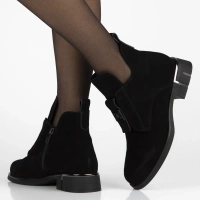 Leather ankle boots Filippo DBT7244/25 BK black