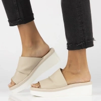 Leather flip-flops Filippo DK6147/24 BE beige