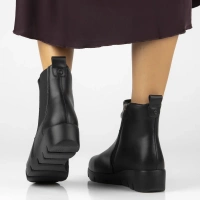 Leather ankle boots Filippo DBT7293/25 BK black