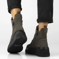 Skórzane botki na platformie Filippo DBT7288/25 GR szare