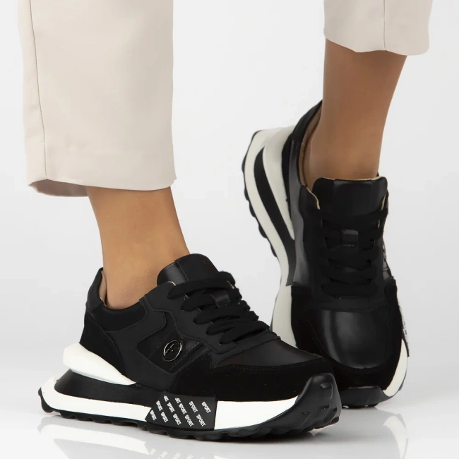 Leather sneakers Filippo DP6762/25 BK black