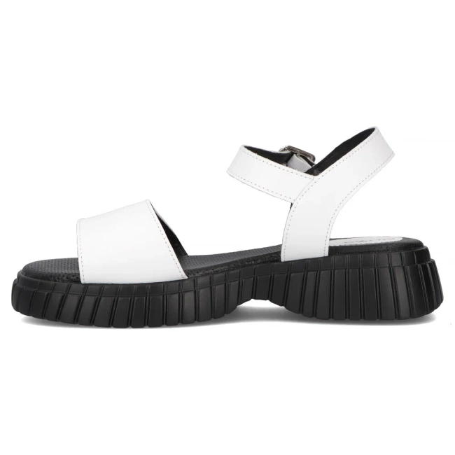 Leather sandals Filippo DS6811/25 WH white