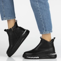 Leather ankle boots Filippo DBT7277/25 BK black