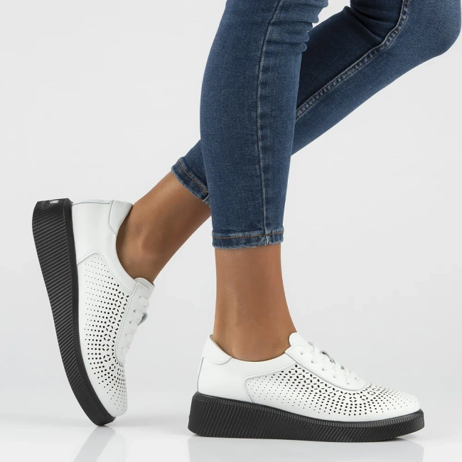 Leather shoes Filippo DP6213/24 WH white