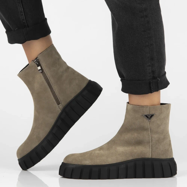 Leather ankle boots DBT6301/25 TP taupe