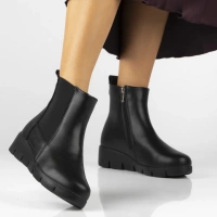 Leather ankle boots Filippo DBT7293/25 BK black