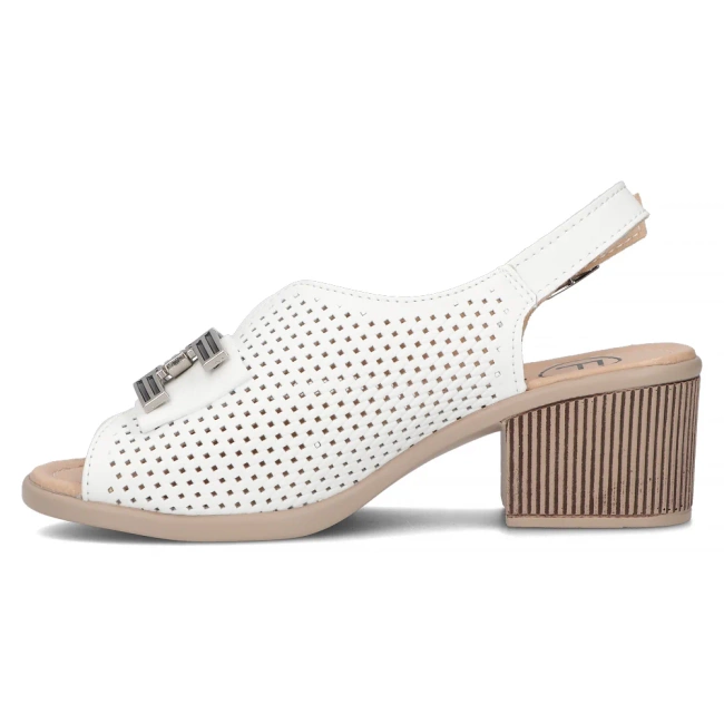 Leather sandals Filippo DS6033/25 WH white