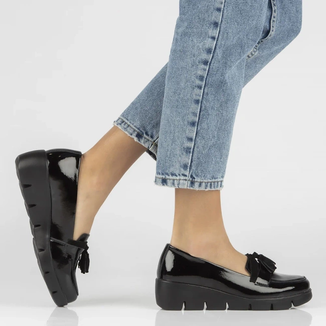 Skórzane półbuty na koturnie Filippo DP3162/24 BK L czarne