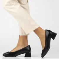 Skórzane czółenka Filippo DP6946/25 BK czarne